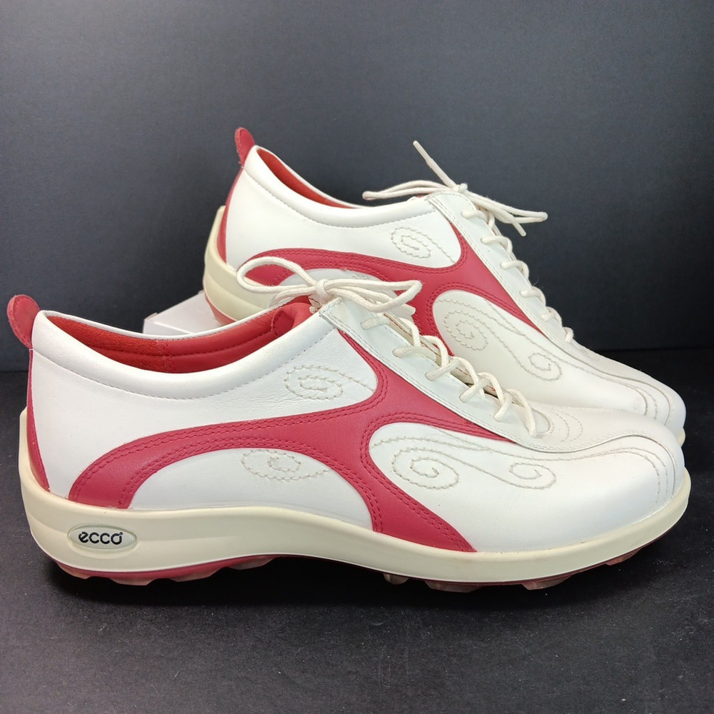 Ecco Women’s White And Red Leather Golf Shoes Size 40 (US 9/9.5)